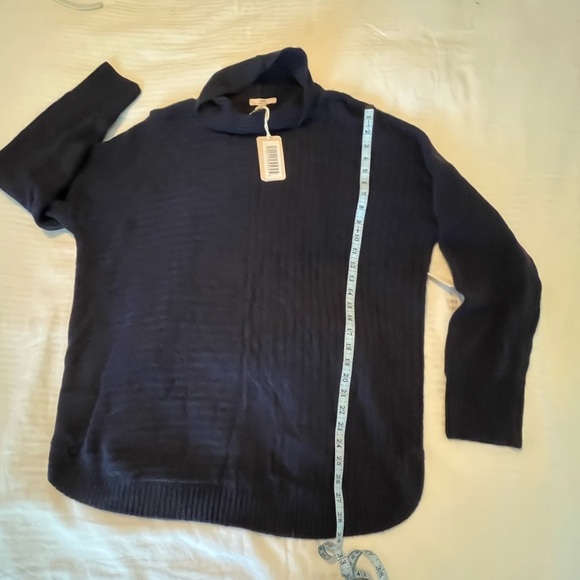 Como Vintage Sweater - Picture 5 of 8